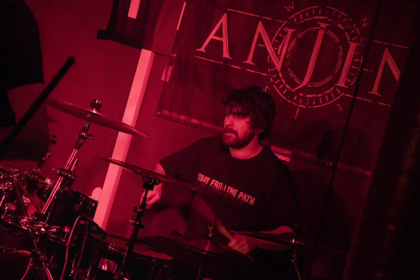 ANJIN Live Performance