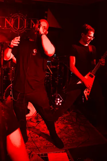 ANJIN Live Performance