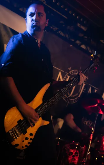 ANJIN Live Performance