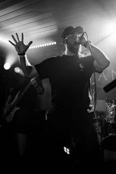 ANJIN Live Performance