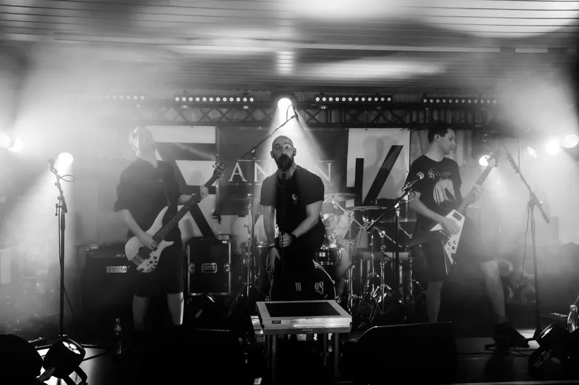 ANJIN Live Performance